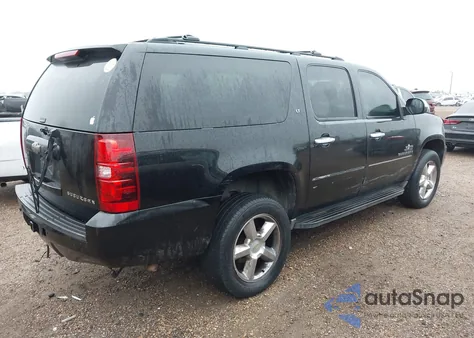 2010 Chevrolet Suburban 1500 Lt1 from USA, damaged, VIN 1GNUCJE03AR276636